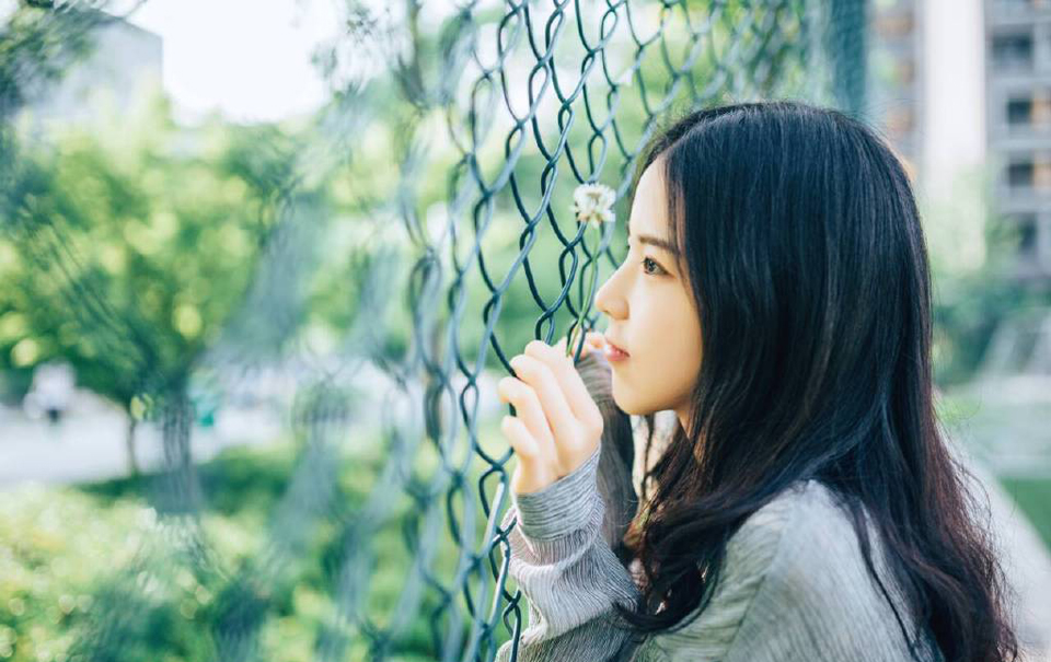 有些事不能多想，想多了，你便信了。——韩寒《长安乱》